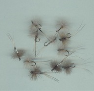 Sucha muszka SREBRNY SKOCZEK - #16