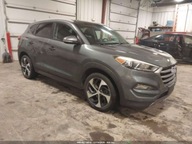Hyundai Tucson 1.6 turbo benzyna 177KM 4X4 wersja SPORT , mala szkoda 1.6