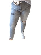 Spodnie jeans M.Sara wysoki stan i przetarcia r.XS