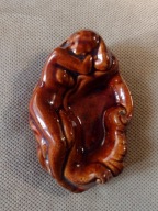Popielniczka porcelitowa akt kobiecy lata 70-te brązowa