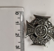 Krzyż Harcerski ZHP „Czuwaj” PRL odznaka harcerska na śrubę