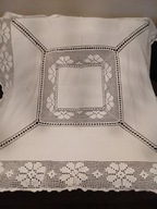 BIAŁY BAWEŁNIANY OBRUS SZYDEŁKOWE WSTAWKI