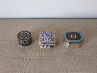 Trzy emaliowane giloszowane tabakierki pigularze srebro 925 50 g !