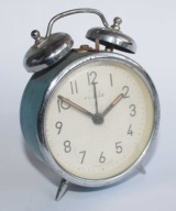 Budzik Ruhla niebieski dwudzwonkowy DDR