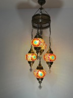 Pięciopunktowy żyrandol z mozaiką szklaną. Wyprodukowano w Turcji.