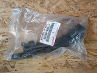 TOYOTA YARIS P21 20- ŚLIZG MOCOWANIE ZDERZAKA LEWY PRZÓD 52536-K0010