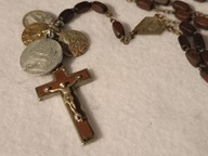 Brązowy różaniec z Lourdes