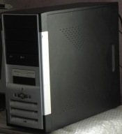 Starszy Komputer PC(Intel 3 GHz/2GB DDR2/SATA/500Wat/HDMI)