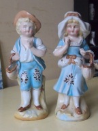 XIXw. - para figurek w stroju ludowym. - porcelana niem.