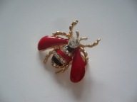 EMALIOWANA BROSZKA MUCHA OWAD KRYSZTAŁKI