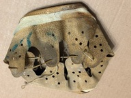 Płat skórzany perforowany do fasunku hełmu niemieckiego z taśmą filcową