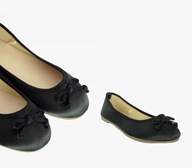 Leciutkie, czarne balerinki Lefties z kokardką