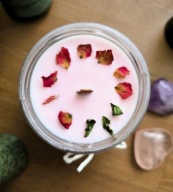 ROMANTYCZNA PIWONIA świeca sojowa *Prosto z Serca* drewniany knot 235ml