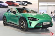 Xiaomi YU7 YU7 Max Auto Punkt 1.2 Elektryczny 690KM