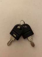 KLUCZYK PN794 DO OBUDOWY DYSKU HDD 3,5 5,25