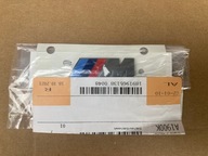 BMW G30 M Pakiet satyna EMBLEMAT BŁOTNIKA 51148068584 NOWY