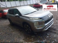 Mitsubishi Outlander Sel Special Edition, 2022r., 4x4, 2.5L 2.5 Benzyna