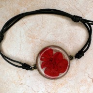 Bransoletka regulowana z bratkiem w żywicy 25 mm handmade