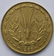 Francuska Afryka Zachodnia 10 franków 1966 - antylopa - stan 1/2