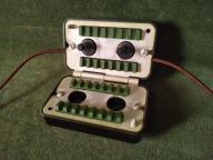 Maszynka do ostrzenia żyletek z PRL-u. - bakelit / piękny stan