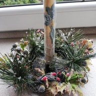 Stroik świąteczny bożonarodzeniowy na stół ze świeczką