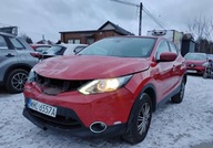 Nissan Qashqai 2016r, SALON POLSKA, 1.6 DCI. Uszkodzony przod i lekko tyl.