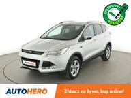 Ford Kuga Titanium 180KM navi kamera 4x4 panorama