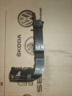 Audii prawy ślizg zderzaka przedniego 8V5807184