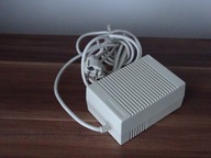 Lekki zasilacz do komputerów AMIGA 500/600. Ładny stan.