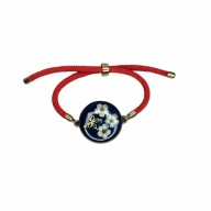 Bransoletka handmade z prawdziwymi kwiatami i złotymi motylkami – żywica