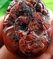 Wisiorek z orłem, brązowy jaspis breksja, uniseks