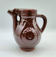 ładny stary maleńki dzbanek o pojemność 100 ml