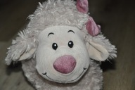 pluszak maskotka fajna wesoła owca owieczka