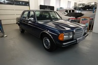 Mercedes Benz W123 230E Automatic, Klima, klasyka w doskonałej formie