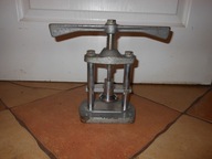 STARA PRASA ŚRUBOWA PASTYLARKA