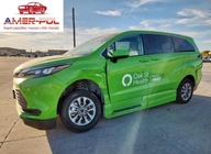 Toyota Sienna Le 2.5 Hybryda 245KM