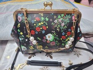 TOREBKAKOLOROWE KWIATY PERŁY ZŁOTY ŁAŃCUSZEK CROSBODY BIGIEL CZARNA MODNA