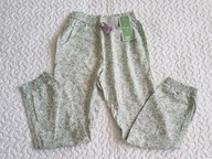 Cool Club piekne spodnie zielone w fioletowe kwiatki na lato nowe roz 122