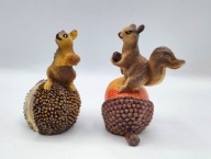 WIEWIÓRKA 2 figurki z kasztanem i żołędziem SUPER