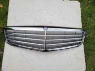 MERCEDES W204 C GRILL ATRAPA A2048800323