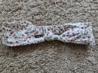 Newbie opaska z kolekcji jesień 2020 ubrana 1 raz