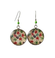 Kolczyki z kolorowymi liścmi japońskiego klonu