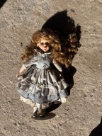 Lalka ceramiczna stara uszkodzona vintage