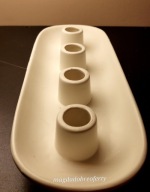 Świecznik ceramiczny Home Accents Beżowy + Komplet 4 świec stożkowych