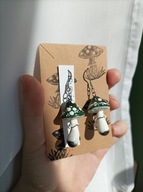 Kolczyki grzybki - muchomorki ciemnozielone - ręcznie wykonane - stal