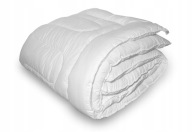 Kołdra antyalergiczna całoroczna 200x220 DreamMED