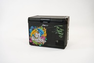 Przenośna lodówka kompresorowa Yolco GCX47 z autografem JURKA OWSIAKA