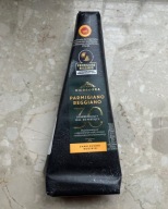 Ser Parmigiano Reggiano ChNP Twardy Dojrzewający 30 Miesięcy Parmezan 200g