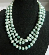 Seledynowe naturalne perły, długi sznur pereł, naszyjnik z perłami