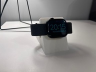 Podstawka, stacja ładująca do zegarka Apple Watch o nowoczesnym designie